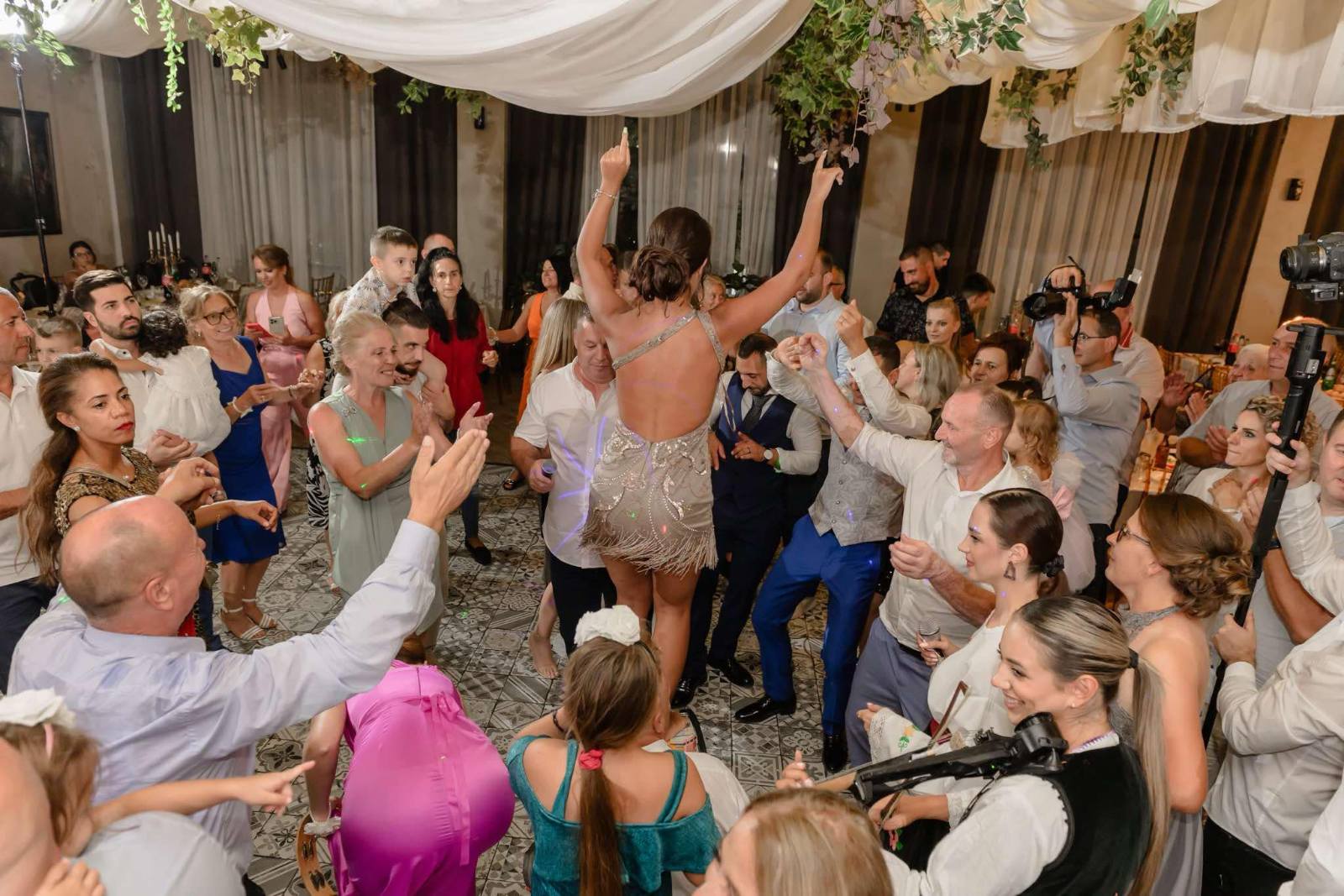 bend-za-svadbe-srbija-savrsen-dan1